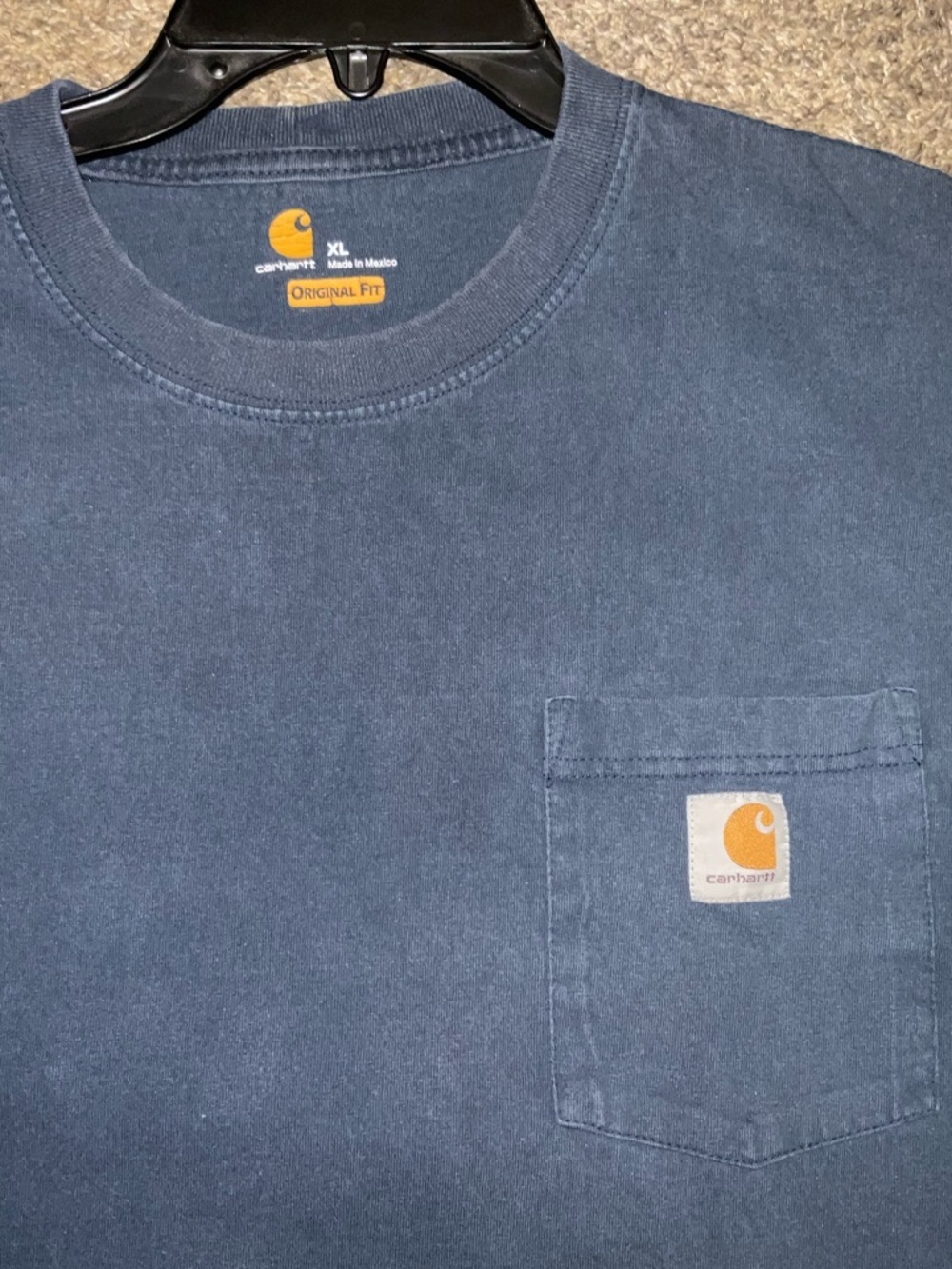 Carhartt Men’s Classic Long-Sleeve Pocket Crew Washed Out Navy XL - Picture 3 of 6